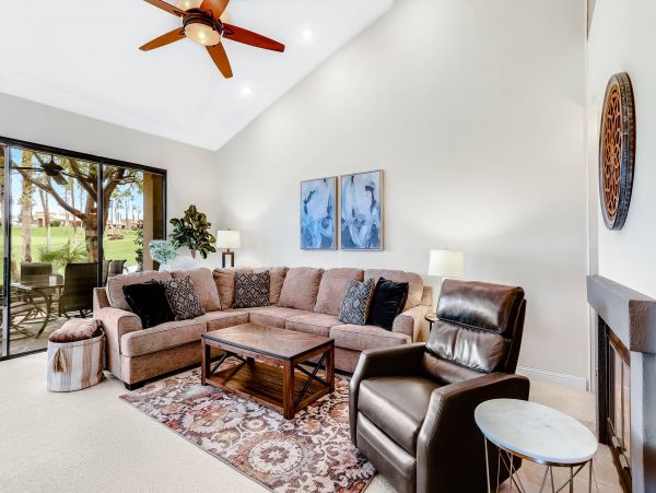 Palm Desert Home 1011895