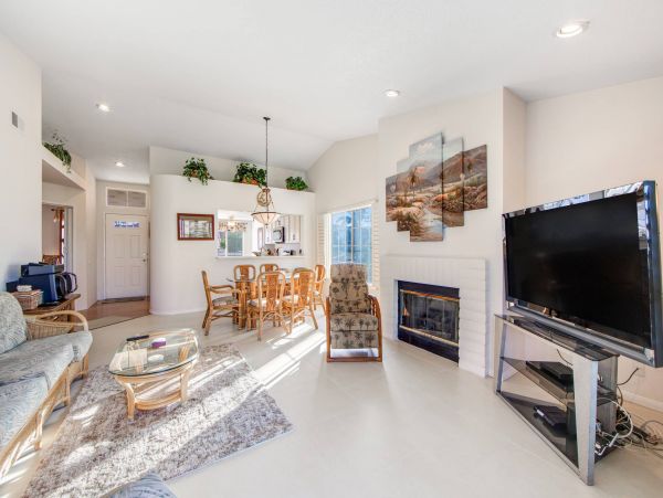 Palm Desert Home 1011896