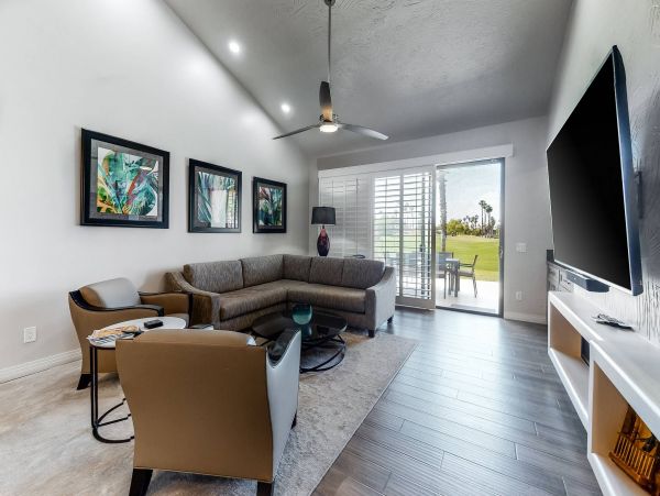Palm Desert Home 1011901