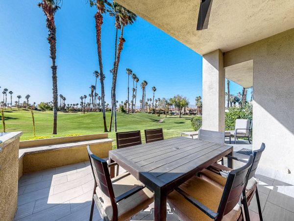 Palm Desert Home 1011901