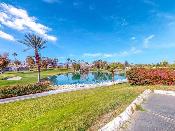 Palm Desert Condo 1011907