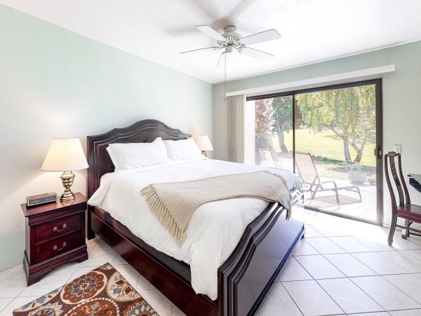 Palm Desert Condo 1011907