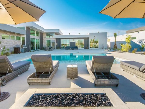 Palm Desert Home 1011911