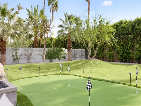 Gorgeous Getaway with 6 Bedrooms & Great Amenities