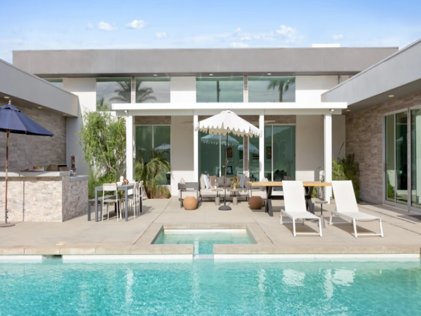 Gorgeous Getaway with 6 Bedrooms & Great Amenities