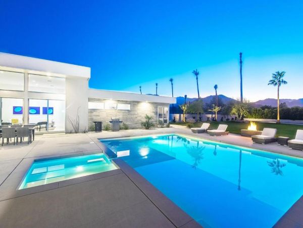 Palm Desert Home 1011920