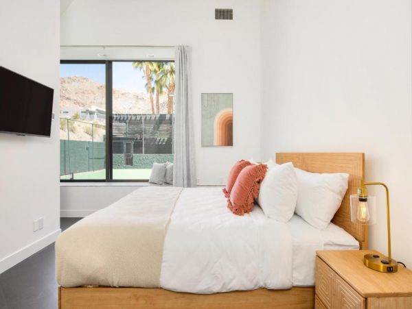 Palm Desert Home 1011922