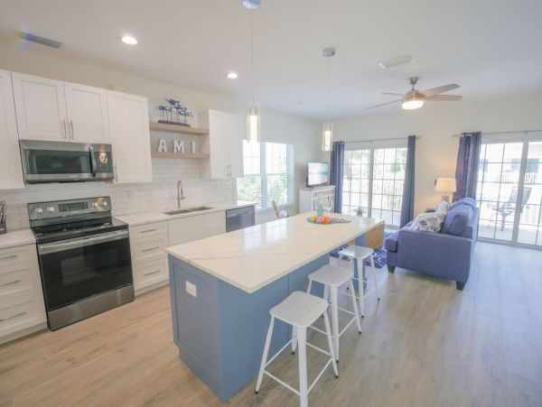 Beach View Townhome 3 bedrooms