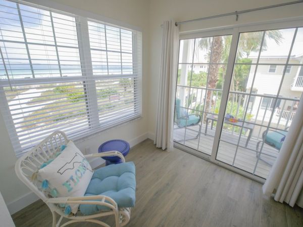 Beach View Townhome 3 bedrooms
