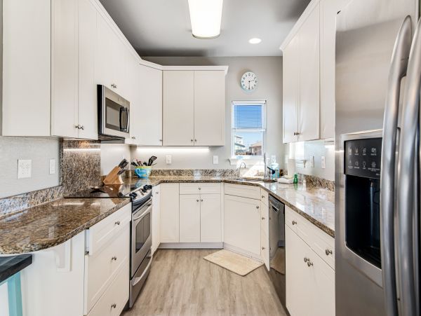 Four Bedroom House close to beach