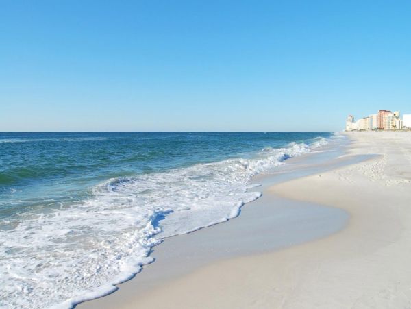 Gulf Shores Lovely Home Five Bedrooms Walk to Beach