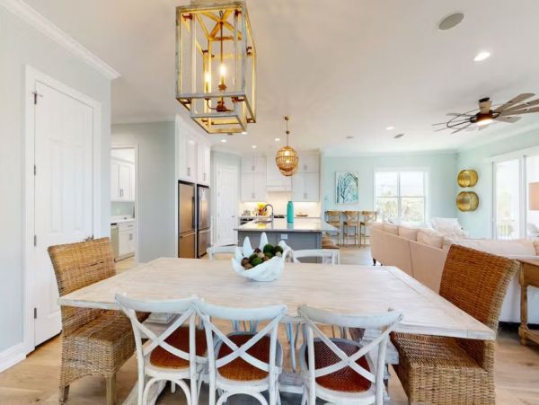 Gulf Shores Lovely Home Five Bedrooms Walk to Beach
