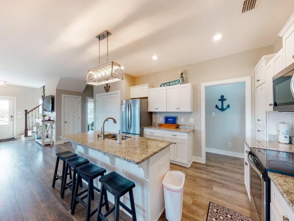 Coastal Comfort Meets Family Fun in Fort Morgan