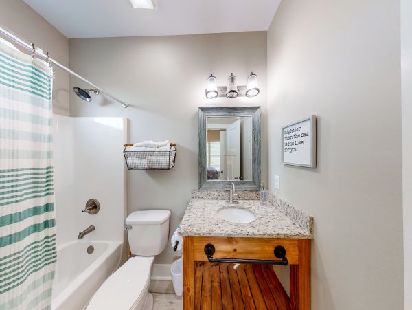 Coastal Comfort Meets Family Fun in Fort Morgan