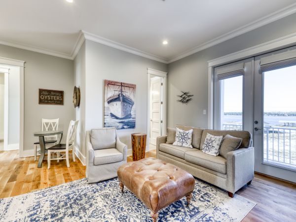 Exquisite Gulf Shores Beachfront House