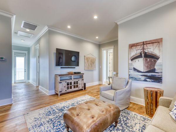 Exquisite Gulf Shores Beachfront House
