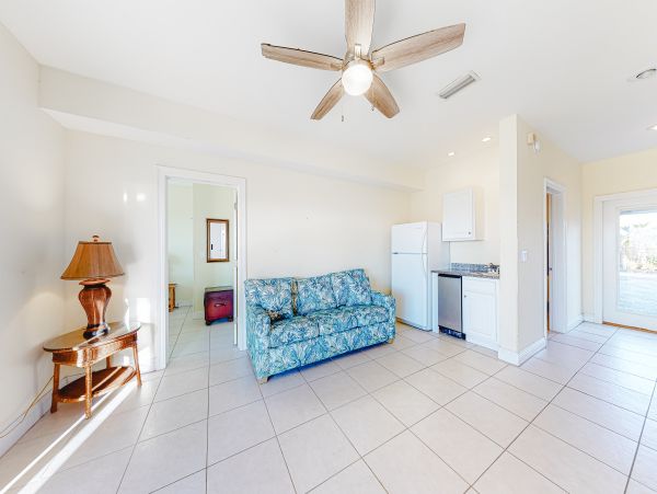 On Beach Vacation Home Five Bedroom in Orange Beach