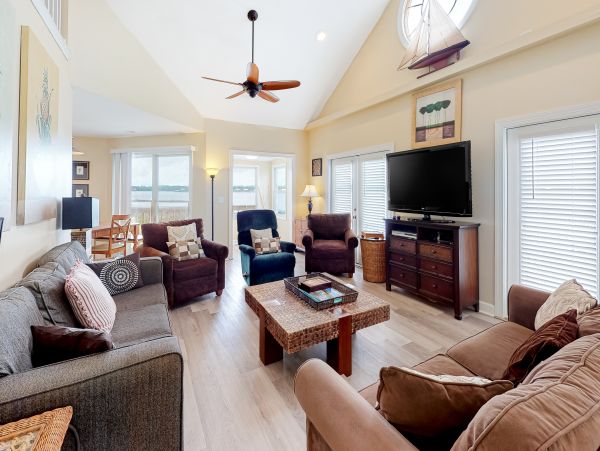 Alabama Beach Areas Home 1012498