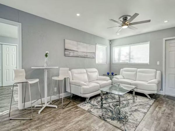 Fort Lauderdale Vacation Home with Private Pool 8 Guests