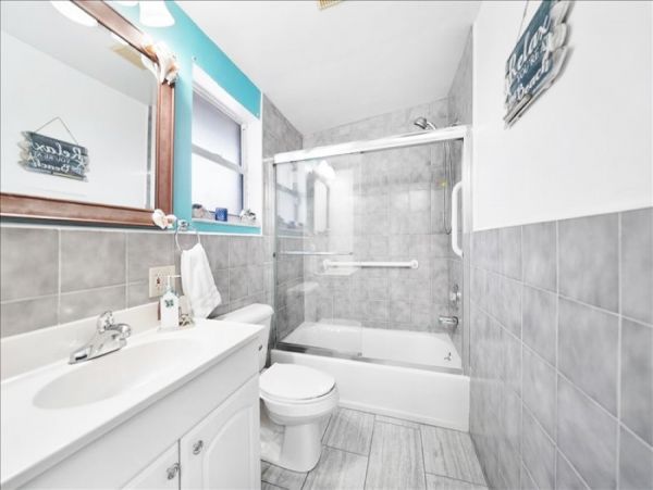 Venice Vacation Pool Home Three Bedroom