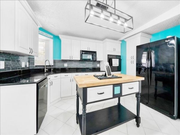 Venice Vacation Pool Home Three Bedroom