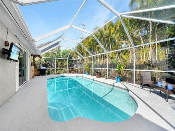 Venice Vacation Pool Home Three Bedroom