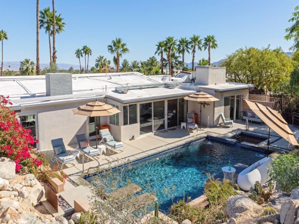 Palm Springs Home 1012559