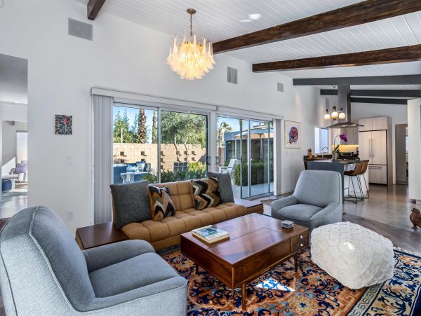 Palm Springs Home 1012559