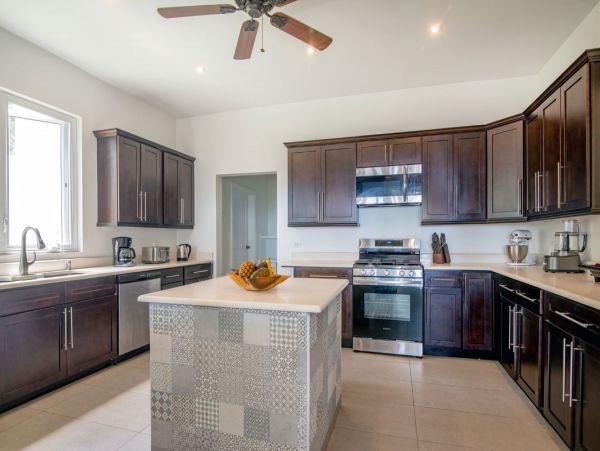 Jamaica Home 1012564