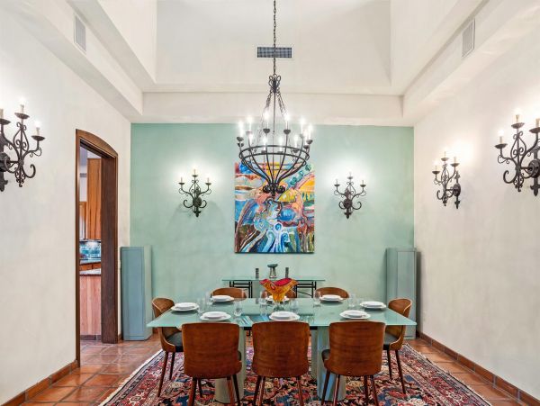 Palm Springs Home 1012571