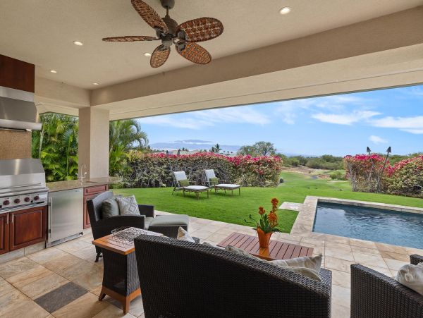 Four Bedroom Home with Views Sleeps 12