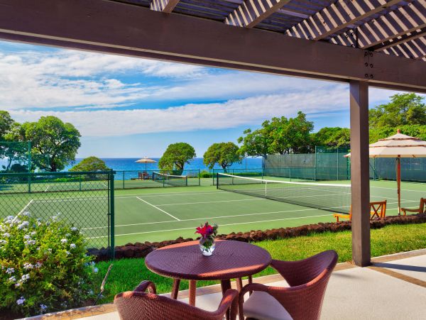 Four Bedroom Home with Views Sleeps 12