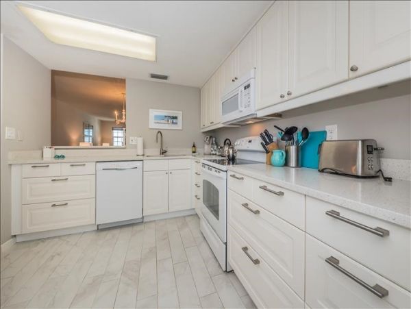 Indian Shores Ai Condo 1012708