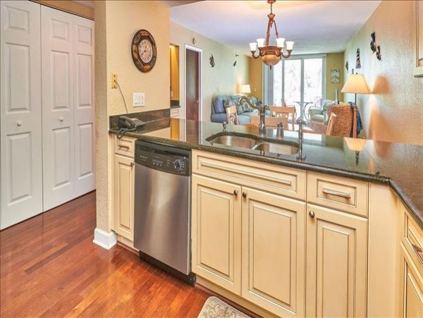 Indian Shores Ai Condo 1012713
