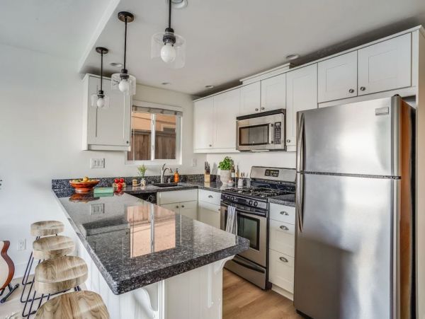 Beachfront Condo with Great Sunset Views in Mission Beach