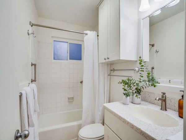 Beachfront Condo with Great Sunset Views in Mission Beach