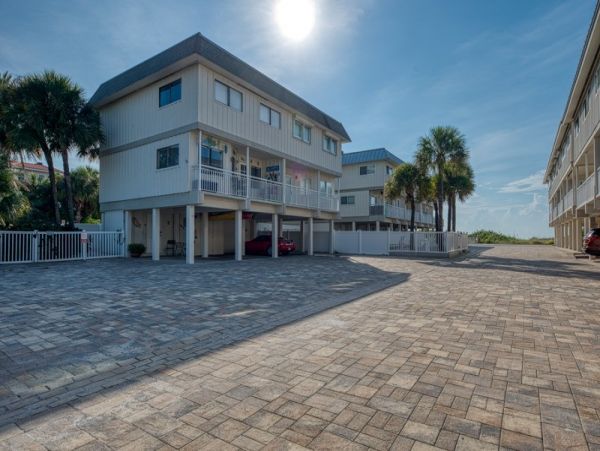 Indian Shores Ai Condo 1012716