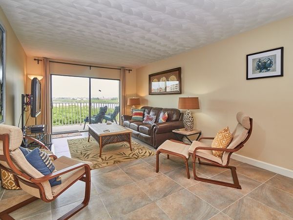 Indian Shores Ai Condo 1012720