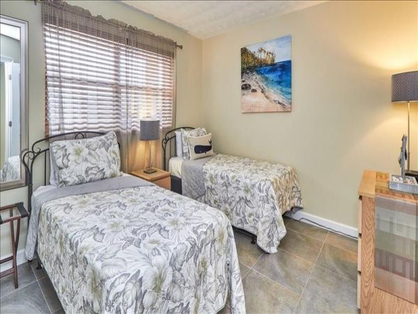 Indian Shores Ai Condo 1012720