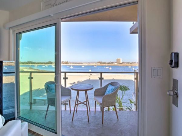San Diego Bay Front Vacation Condo