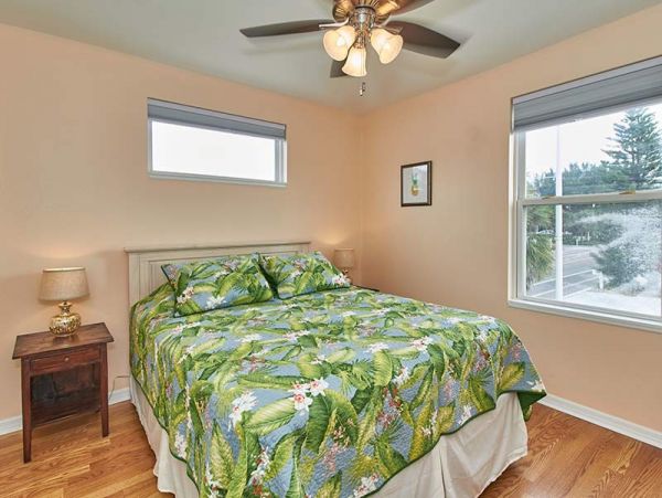 Indian Rocks Indian Shores Condo 1012723