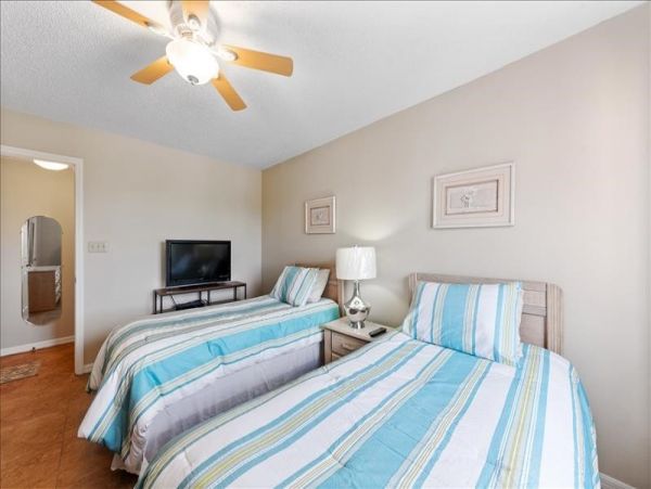Indian Shores Ai Condo 1012724