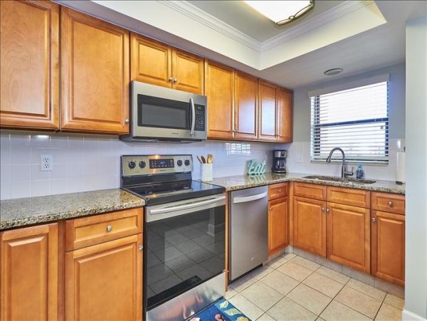Indian Shores Ai Condo 1012726