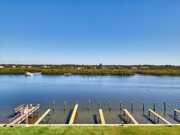 Indian Shores Ai Condo 1012726