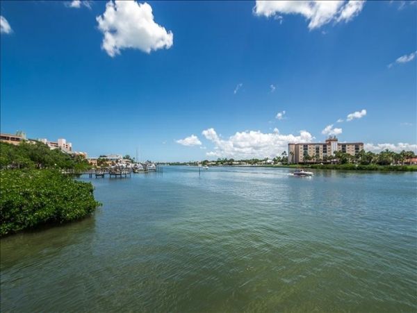 Indian Shores Ai Condo 1012727