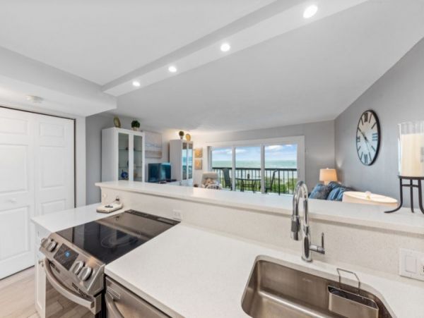 Indian Shores Ai Condo 1012734