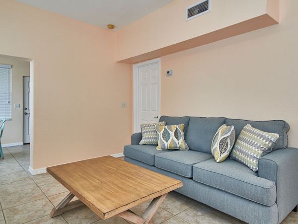 Indian Shores Ai Condo 1012735