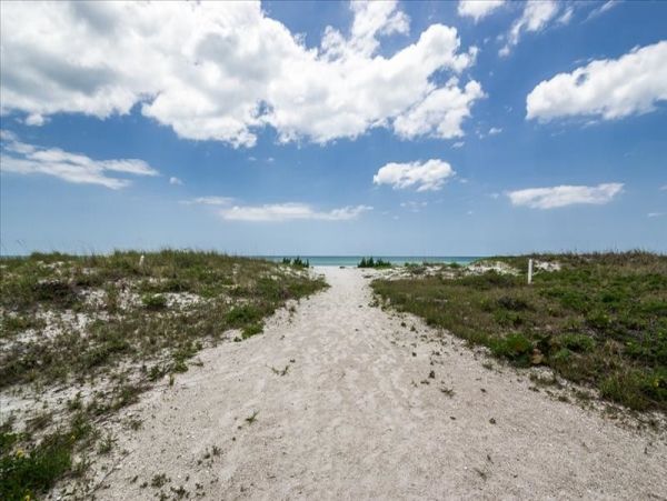 Indian Shores Ai Condo 1012735