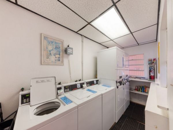 Indian Shores Ai Condo 1012739