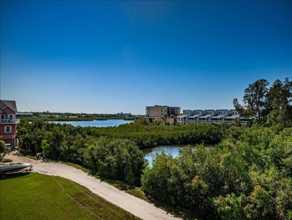 Indian Shores Ai Condo 1012740